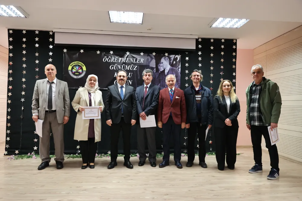 Öğretmenler Günü Programı Oğuzhan Okulunda Gerçekleşti