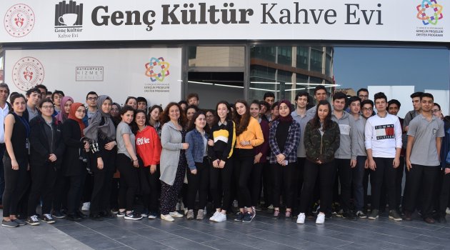 Genç Kültür Kahve Evi Faaliyetleri Sürüyor...